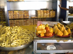 Gujarati fried snack food called Farsaan